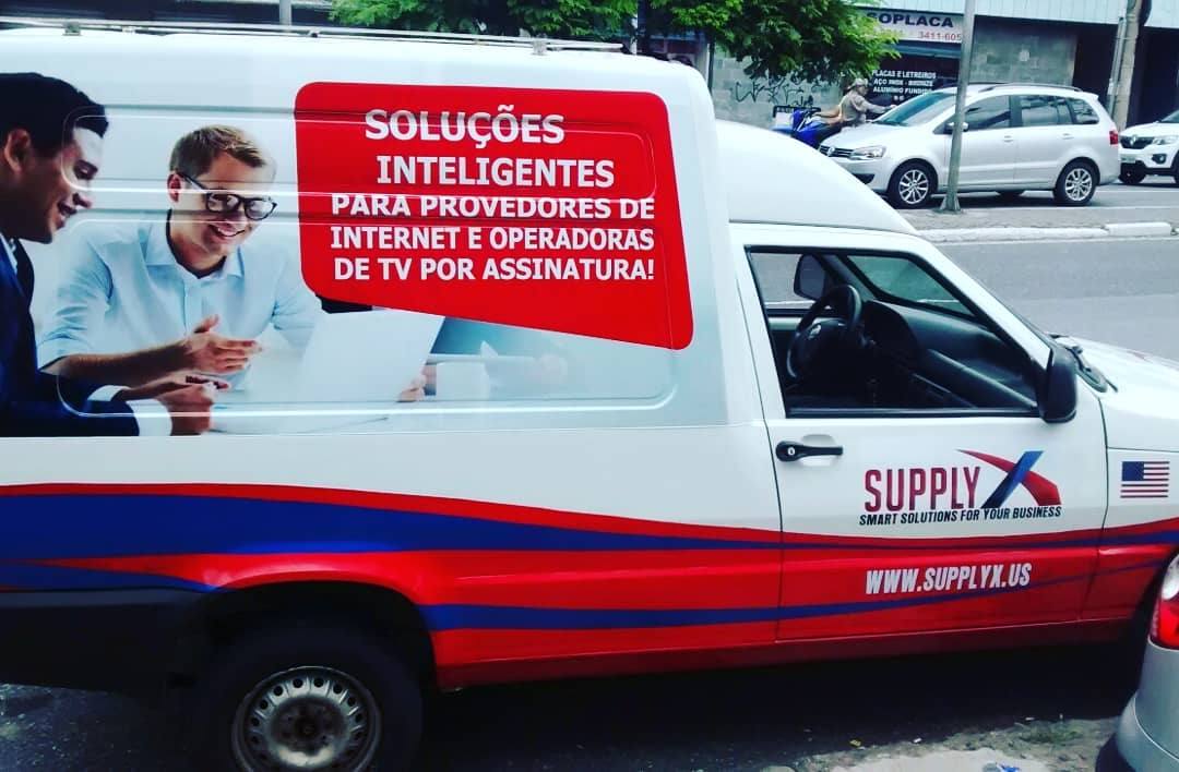 Plotagem de Ve�culos Personalizado Plotagem de Ve�culos Personalizado